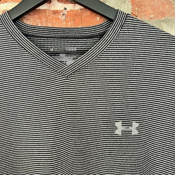 Under Armour Men's LS Shirt L 22x31 - Picture 1 of 4